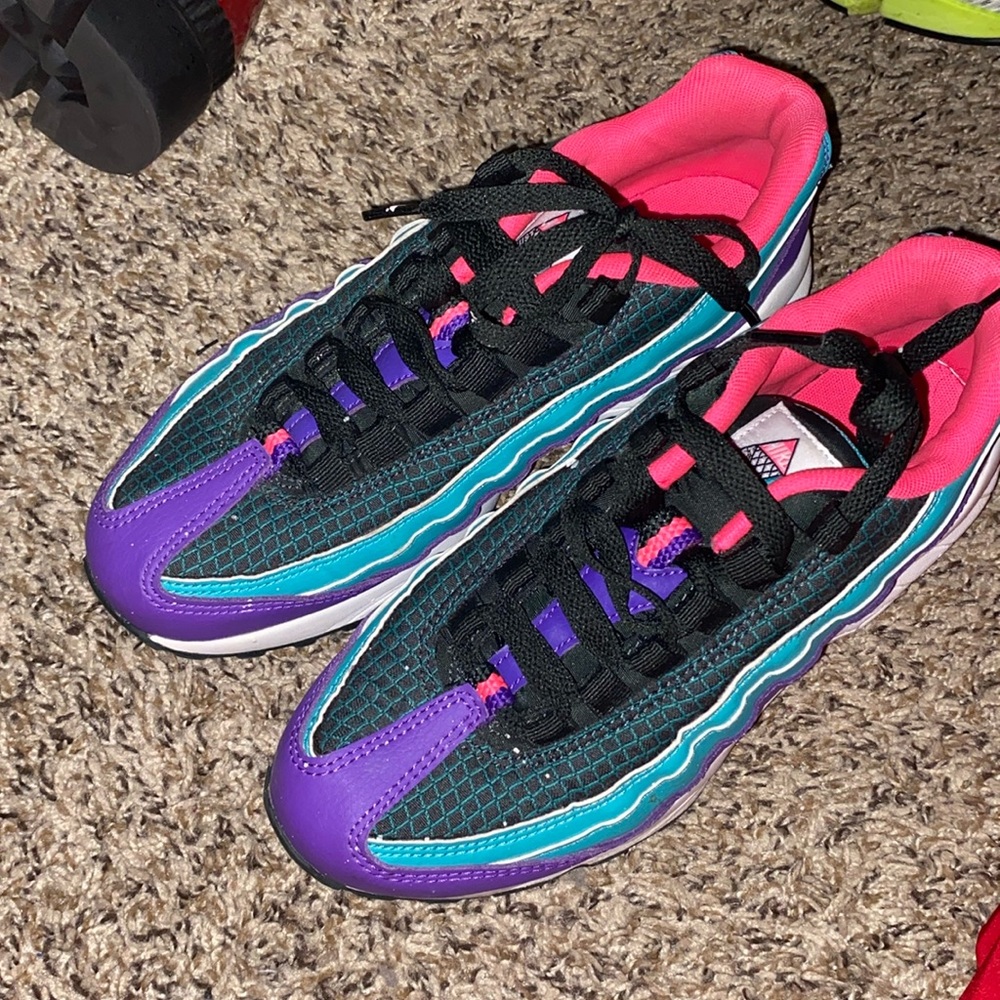 Nike shoe
